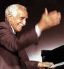 Rubén González