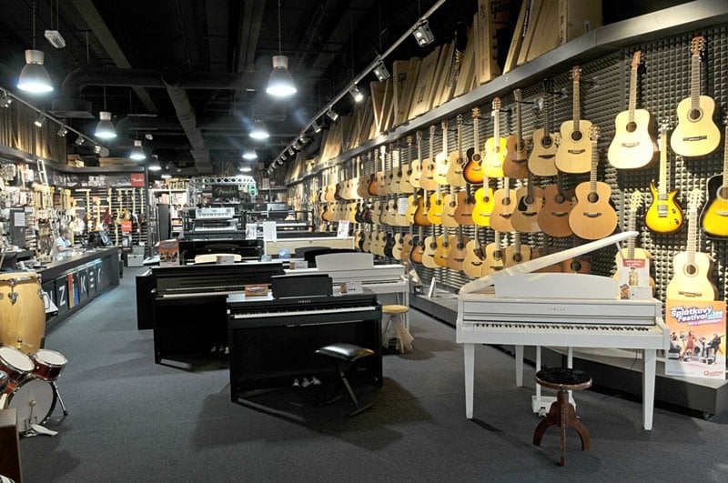 Musical instruments Bratislava - Aupark