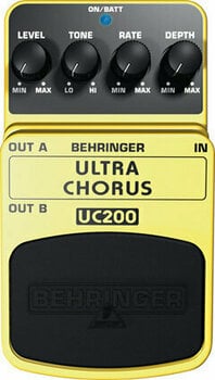 Efect de chitară Behringer UC 200 - 2
