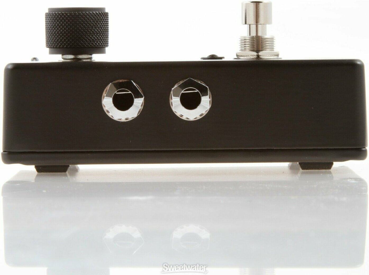 Może być zasilany bateriami