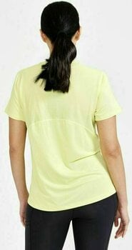 Running t-shirt with short sleeves
 Craft ADV Essence SS Women's Tee Giallo L Running t-shirt with short sleeves - 5