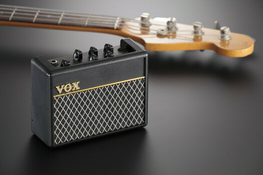 Mini Bass Combo Vox AC1RV Rhythm Vox Bass - 3