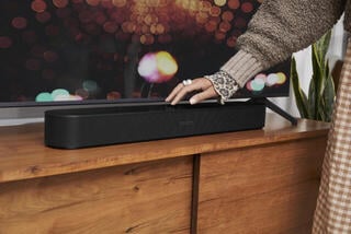 Soundbar
 Sonos Beam Gen 2 Soundbar Black - 6
