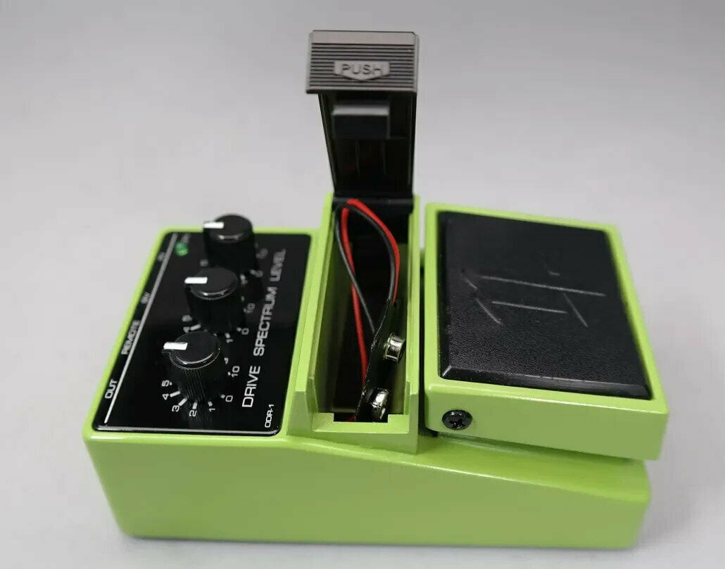 Może być zasilany bateriami