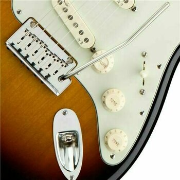 Električna gitara Fender American Deluxe Stratocaster RW 3-Color Sunburst - 2
