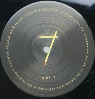 Vinyl Record Sault - 7 (LP) - 2