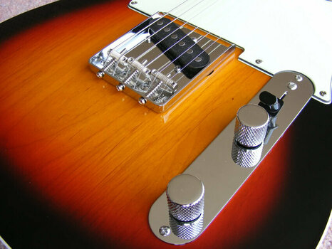 Guitarra elétrica Fender Squier Classic Vibe Telecaster Custom RW 3-Color Sunburst - 2