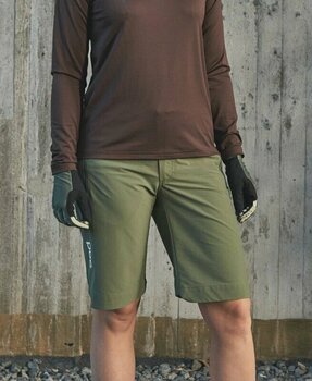 Cykelshorts och byxor POC Essential Enduro Women's Shorts Epidote Green L Cykelshorts och byxor - 4