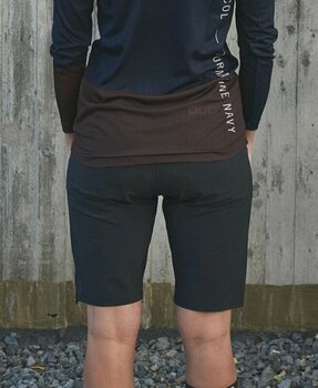 Kolesarske hlače POC Essential Enduro Women's Shorts Uranium Black XS Kolesarske hlače - 4