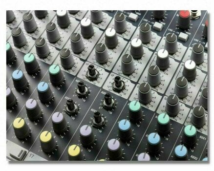 Soundcraft MFXi 8 - Muziker