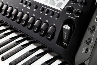 Digitálny akordeón Roland FR-8x Digitálny akordeón Black - 7
