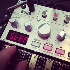 Συνθεσάιζερ Korg Volca Bass Συνθεσάιζερ - 3