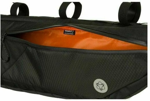 Cyklistická taška Agu Tube Frame Bag Venture Large Black L 5,5 L - 3