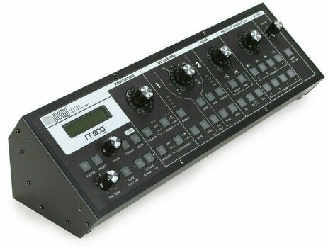 Synthesizer MOOG Slim Phatty - 2