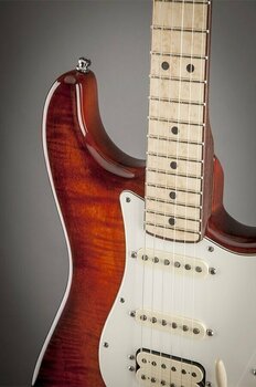 Electric guitar Fender Select Stratocaster HSS Exotic Maple Flame Bing Cherry Burst - 4