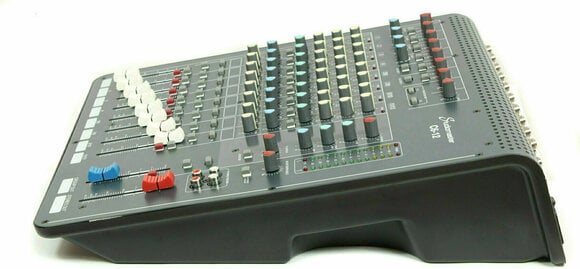 Table de mixage analogique Studiomaster C6-12 - 2