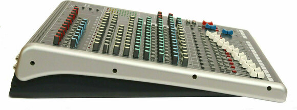 Table de mixage analogique Studiomaster C6-16 - 6
