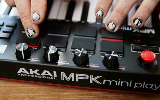 MIDI sintesajzer Akai MPK Mini PLAY MK3 - 9
