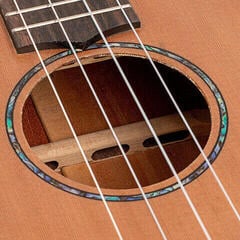 Tenor Ukulele Mahalo MM3E Natural Tenor Ukulele - 3