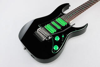 Elektrická kytara Ibanez UV70P-BK Black Elektrická kytara - 3