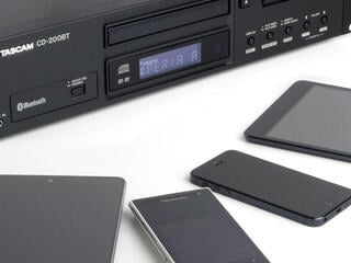 Odtwarzacz typu Rack Tascam CD-200BT Odtwarzacz typu Rack - 1