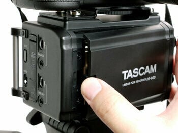 Portable Digital Recorder Tascam DR-60D MKII Black - 10