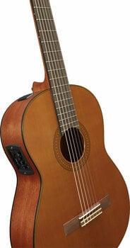 Guitarra clásica con preamplificador Yamaha CGX122MC 4/4 Red Cedar-Natural - 4