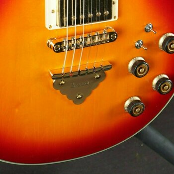 Ibanez AR220 Cherry Sunburst