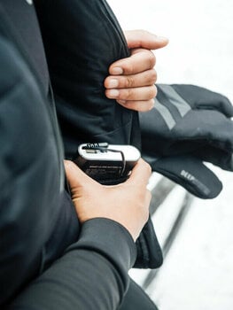 Pyöräilytakki, -liivi Agu Deep Winter Thermo Jacket Essential Women Heated Black S Takki - 7