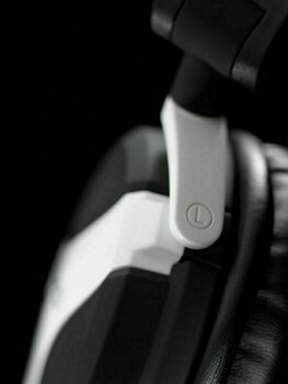 DJ Headphone AKG K518 White - 3