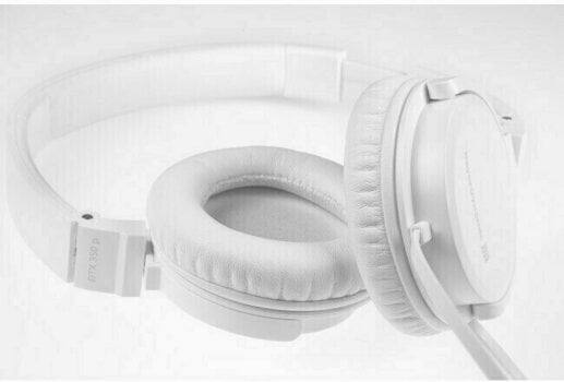 On-ear Headphones Beyerdynamic DTX 350 p White - 3