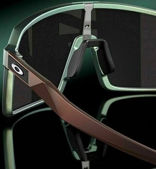Okulary rowerowe Oakley Sutro 94069737 Matte Silver Blue Colors/Prizm Grey Okulary rowerowe - 4