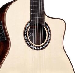Classical Guitar with Preamp Cordoba GK Pro Negra 4/4 Natural Classical Guitar with Preamp - 4