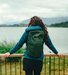 Lifestyle reppu / laukku Osprey Farpoint Fairview Travel Daypack Reppu Zircon Red 15 L - 4