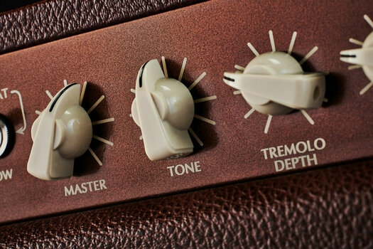 Gitarrkombinationer med förstärkningsrör Victory Amplifiers VC35 The Copper Deluxe Combo - 6