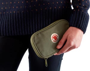 Wallet, Crossbody Bag Fjällräven Kånken Travel Wallet Arctic Green - 1