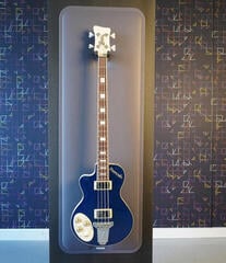 Vešiak na gitaru Vicoustic VicDisplay Bass Vešiak na gitaru - 1