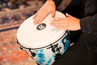 Djembe Meinl ADJ12-GB 12" Alpine Series Djembe Galactic Blue Tie Dye 12" Djembe - 6