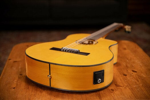 Klasická gitara s elektronikou Ortega RCE170F 4/4 Stain Yellow - 22