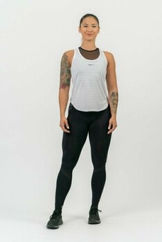 Träning T-shirt Nebbia FIT Activewear Tank Top “Airy” with Reflective Logo White XS Träning T-shirt - 14