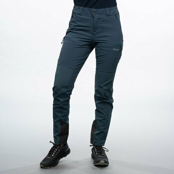Calças de exterior Bergans Rabot V2 Softshell Pants Women Orion Blue 36 Calças de exterior - 2