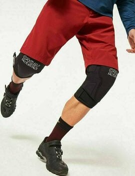 Chrániče Oakley Drop IN RZ-Labs Knee Guard Blackout M/L Chrániče - 3