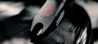 Gramofon Pro-Ject A1 OM10 Black Gramofon - 4