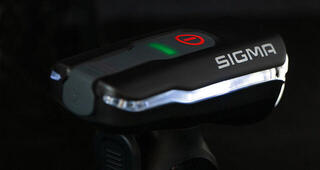 Велосипедна лампа Sigma Aura Black 60 lux Велосипедна лампа - 1