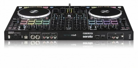 Controlador para DJ Reloop Terminal Mix 8 - 2