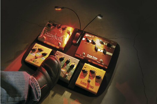 Luz para estante de partituras Konig & Meyer Music Stand Light Mighty Bright - Pedal Board Light Black - 2