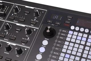 Syntetizátor Arturia PolyBrute Noir Syntetizátor - 7