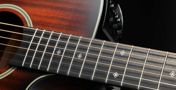 Jumbo elektro-akoestische gitaar Takamine CP771MC LE - 3