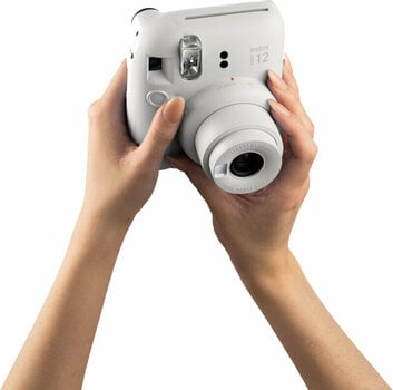 Instantný fotoaparát
 Fujifilm Instax Mini 12 Clay White - 9