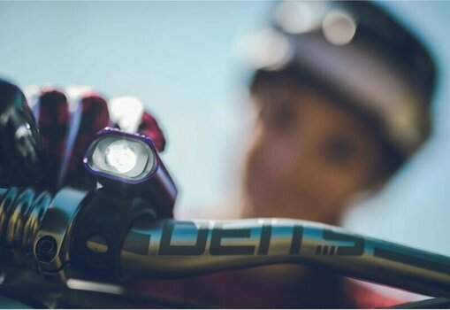 Cyklistické světlo Lezyne Pro Tubeless Kit Loaded 500 lm Purple/Hi Gloss Cyklistické světlo - 3